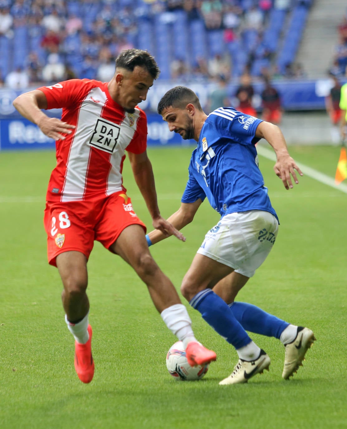 Las mejores imágenes del Real Oviedo contra el Almería (3-2)