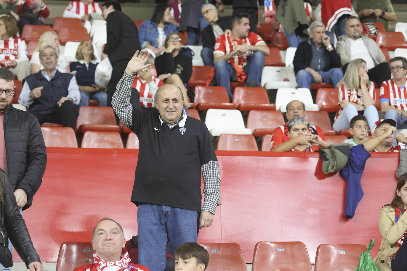 ¿Estuviste en el Sporting - Castellón? ¡Búscate!