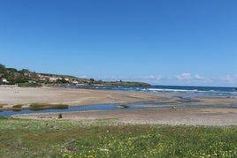 Playa de Bañugues, en Gozón.