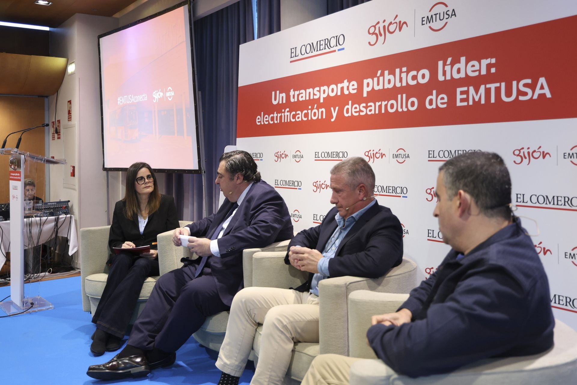 La jornada sobre movilidad sostenible de Gijón, en imágenes