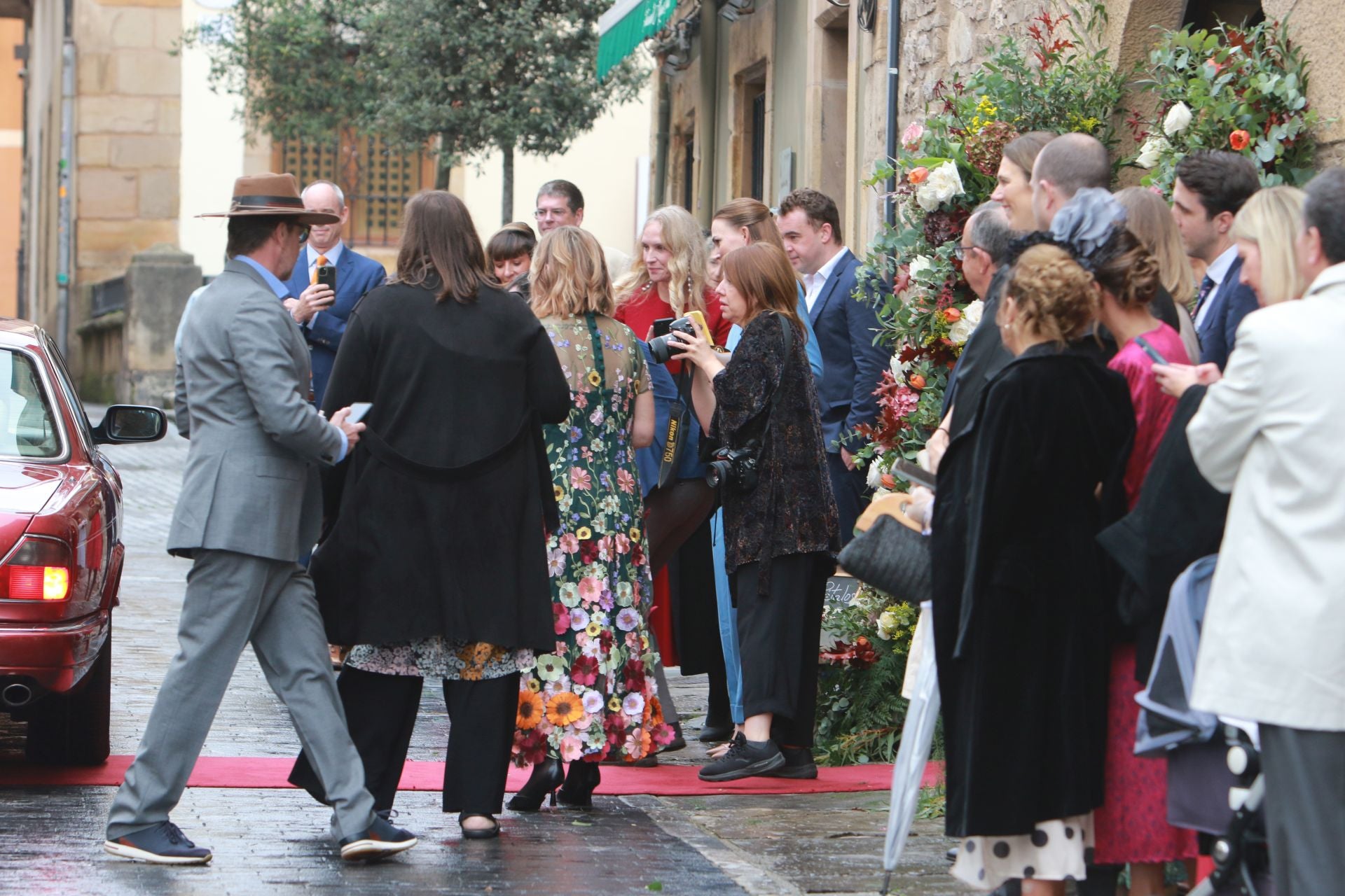 Derroche de estilo y elegancia en una boda con arraigo en Gijón