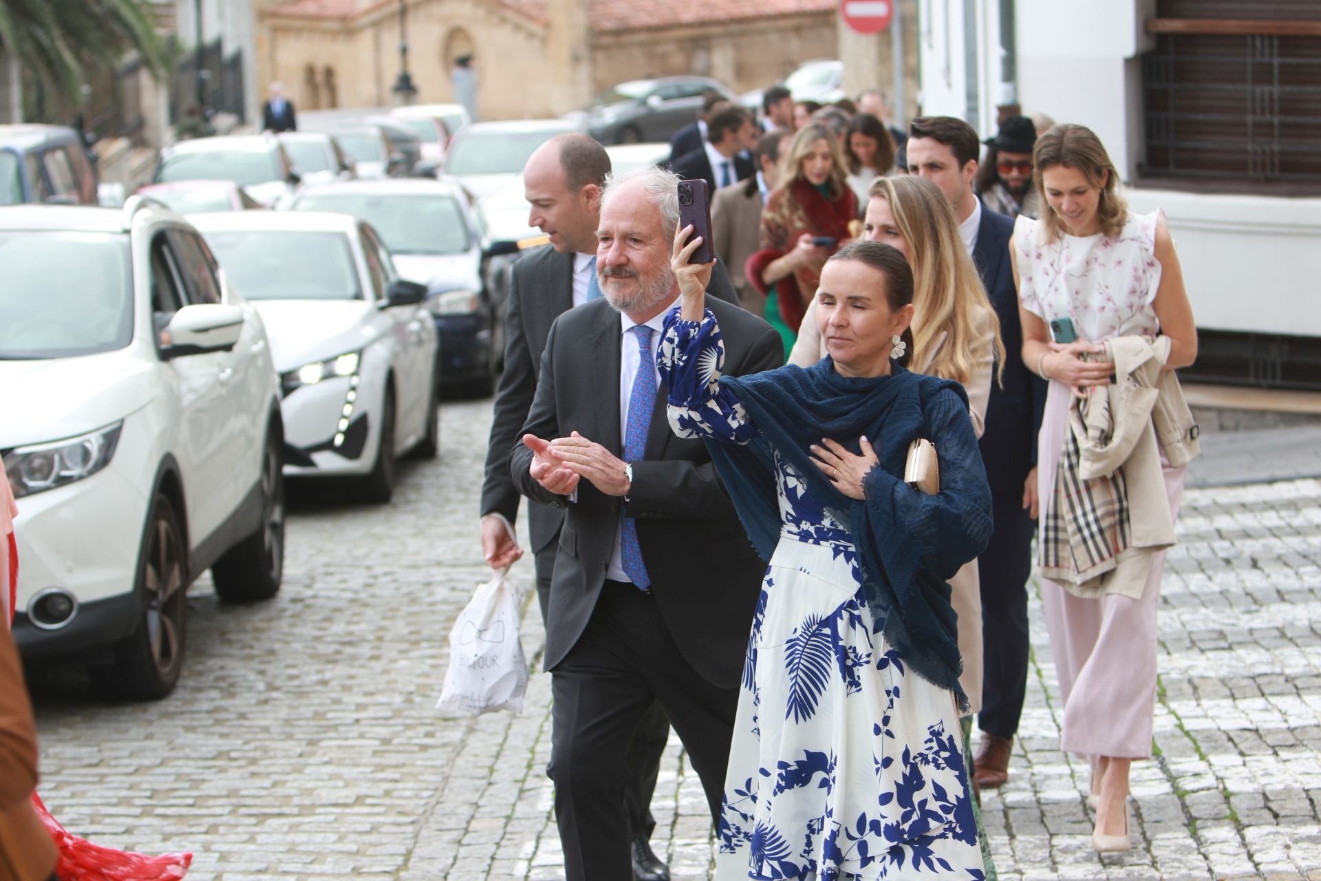 Derroche de estilo y elegancia en una boda con arraigo en Gijón