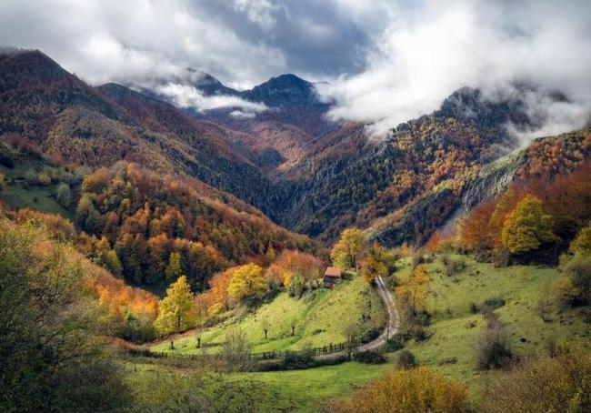 Paisajes otoñales en el Parque Natural de Redes