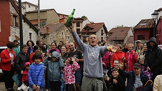 Lanzaderas gratuitas para llegar a Sotres, Pueblo Ejemplar 2024, este fin de semana