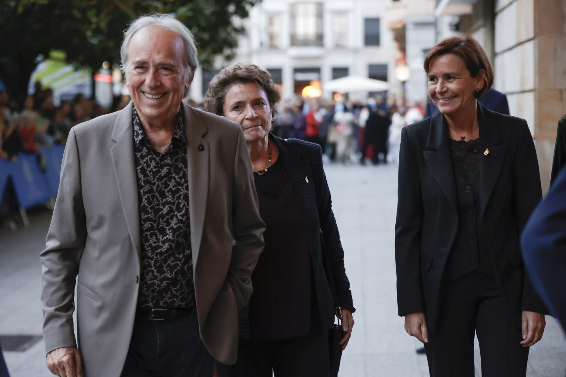 Los mejores momentos de la charla entre Joan Manuel Serrat e Iñaki Gabilondo en el Teatro Jovellanos