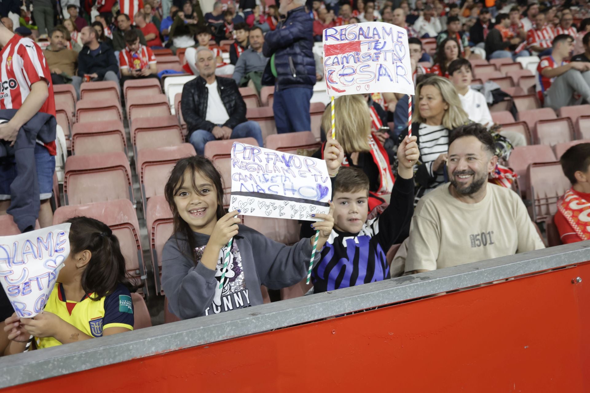 ¿Estuviste en el Sporting - Huesca? ¡Búscate!