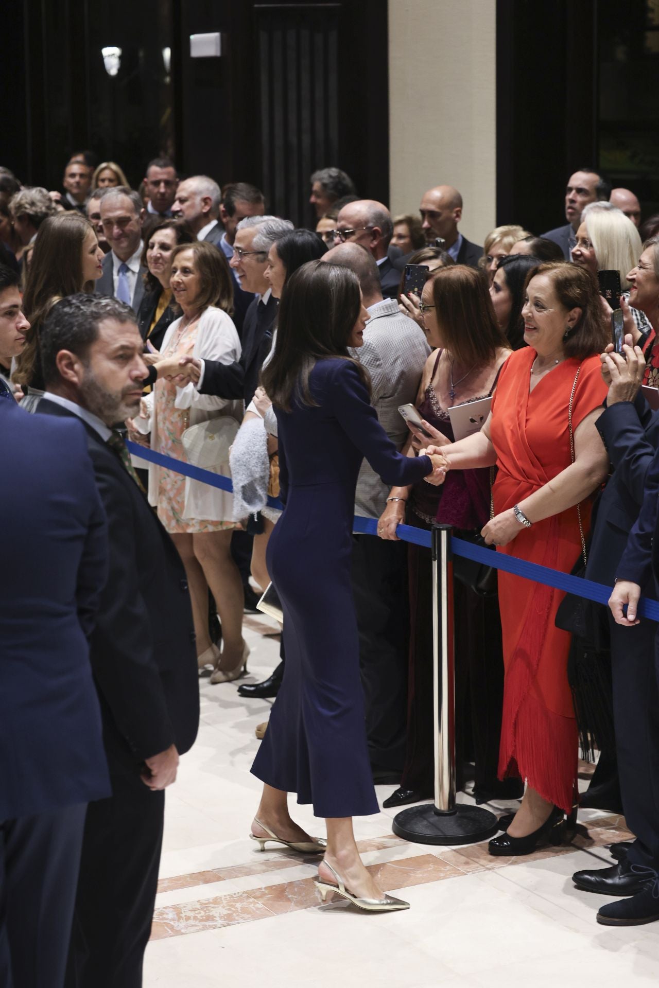 Los estilismos de la Familia Real en el concierto previo a los Premios Princesa de Asturias