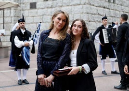 Elegancia y sobriedad entre los invitados al concierto previo a los Premios Princesa de Asturias