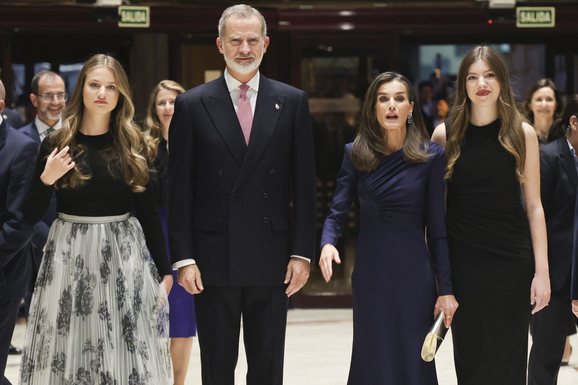 Los estilismos de la Familia Real en el concierto previo a los Premios Princesa de Asturias