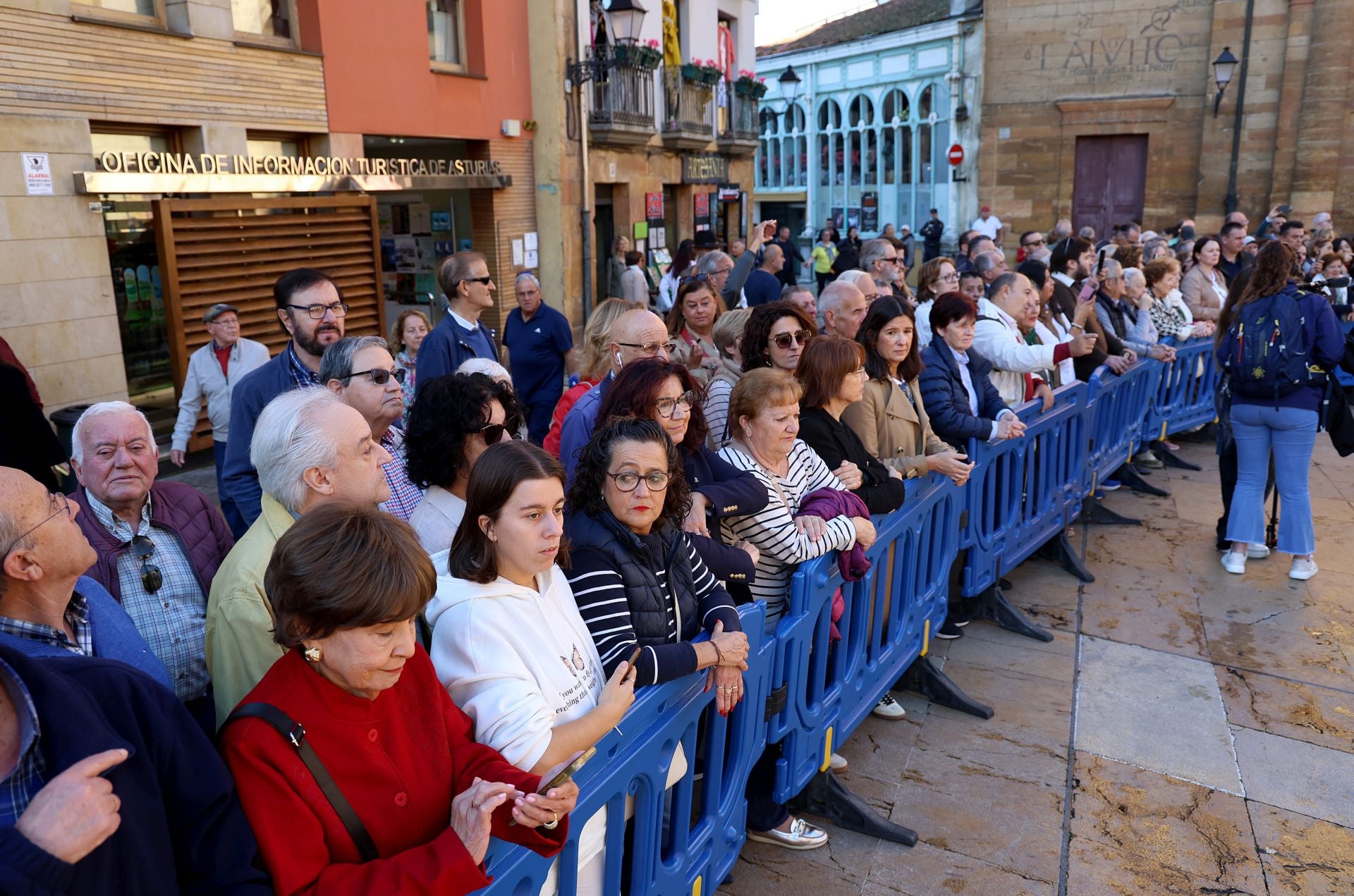 Multitudinario recibimiento a la Princesa Leonor en Oviedo