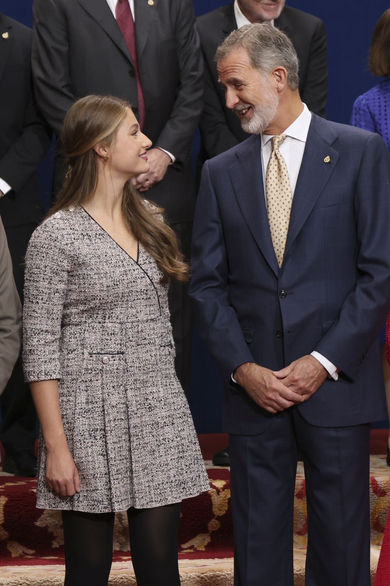 Sonrisas y cercanía: las imágenes de las audiencias de la Familia Real en el Reconquista