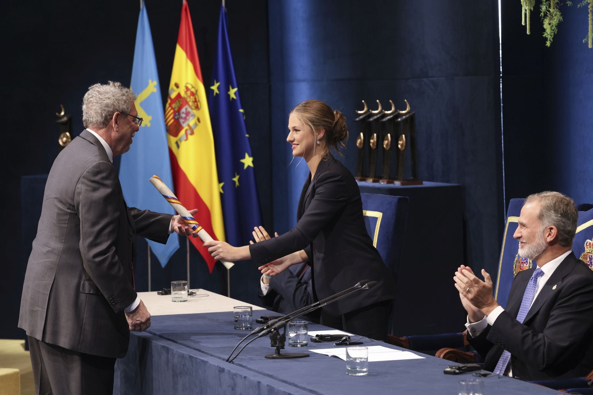 Emoción y sorpresas en la ceremonia de entrega de los Premios Princesa de Asturias