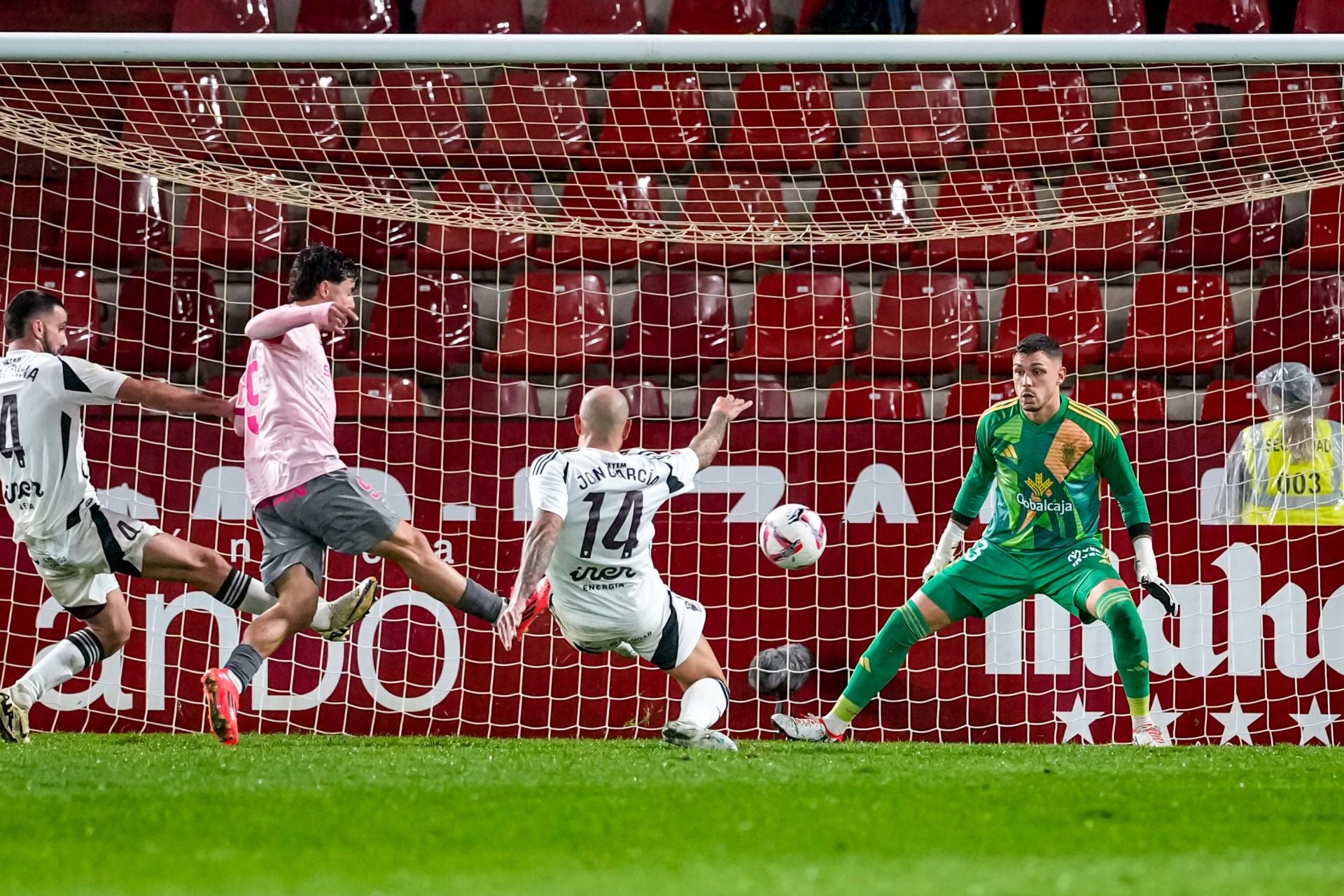 Las mejores imágenes del Albacete - Sporting de Gijón