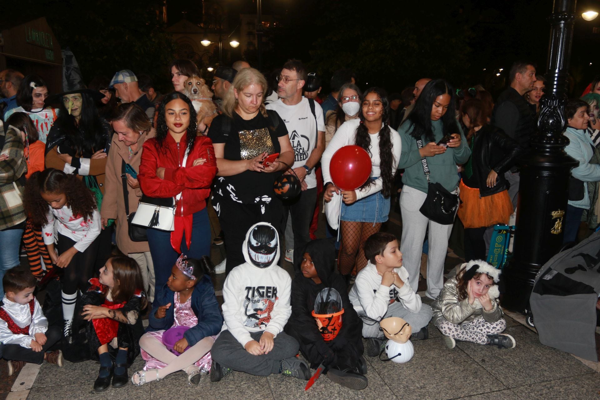 Terror en las calles de Gijón por Halloween