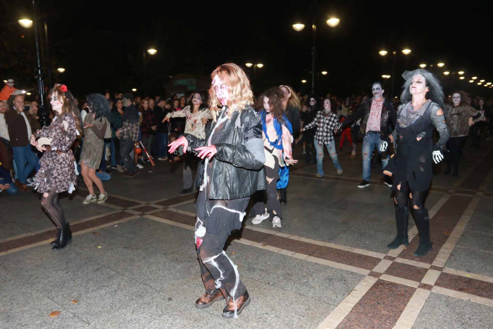 Terror en las calles de Gijón por Halloween