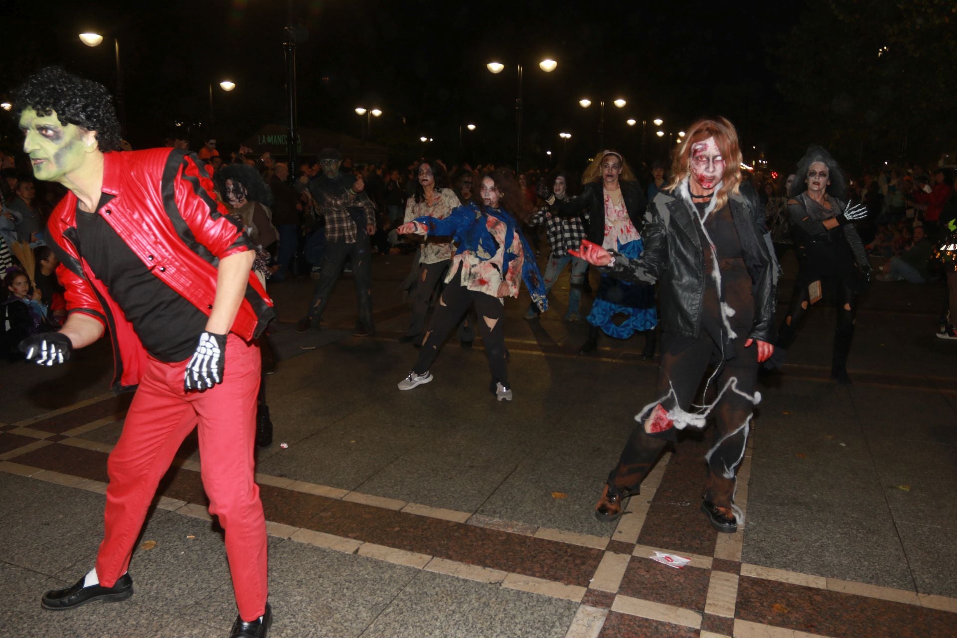 Terror en las calles de Gijón por Halloween