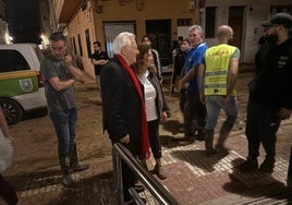 El padre Ángel, en una de las zonas afectadas por la DANA.