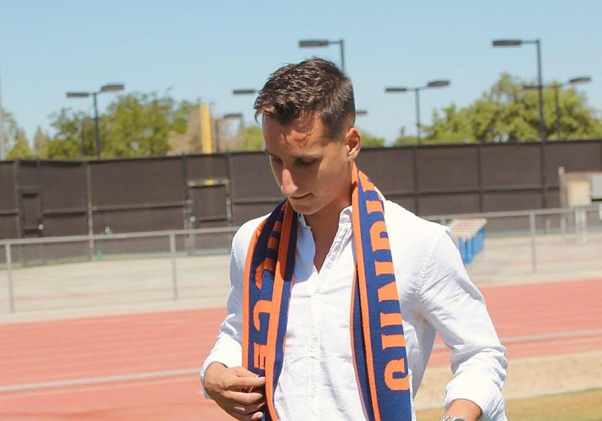 Eduardo Villar se fue a California a estudiar Matemáticas y a jugar al fútbol.