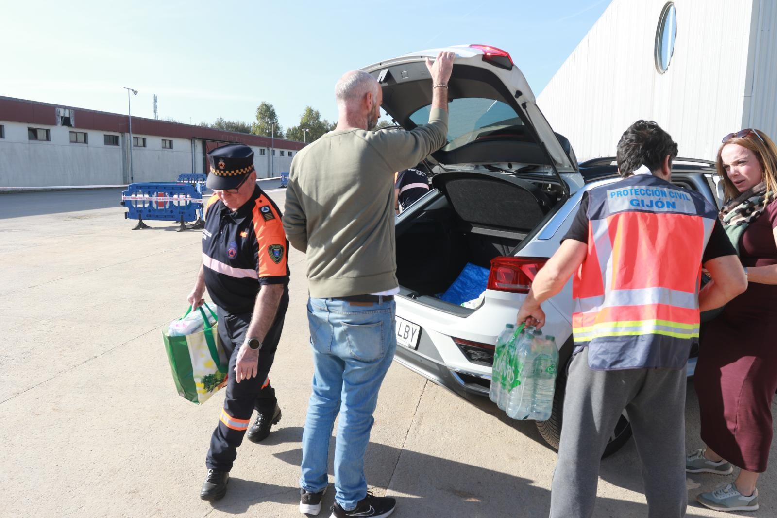 Gijón arrima el hombro con los afectados por la DANA