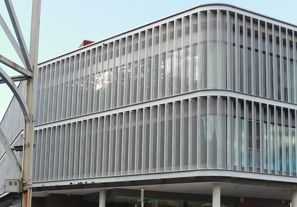 Edificio TIC de El Entrego, en San Martín del Rey Aurelio.