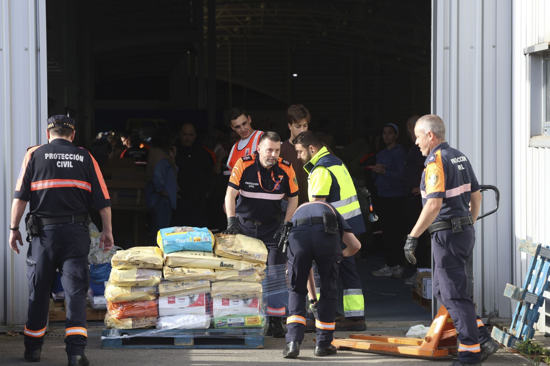 Las donaciones no cesan en Gijón