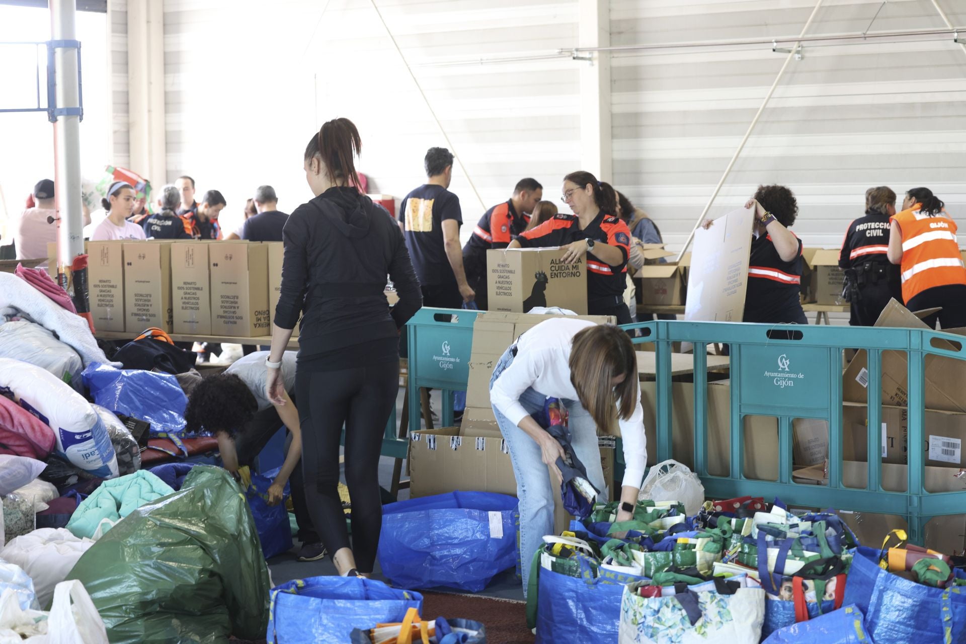 Las donaciones no cesan en Gijón