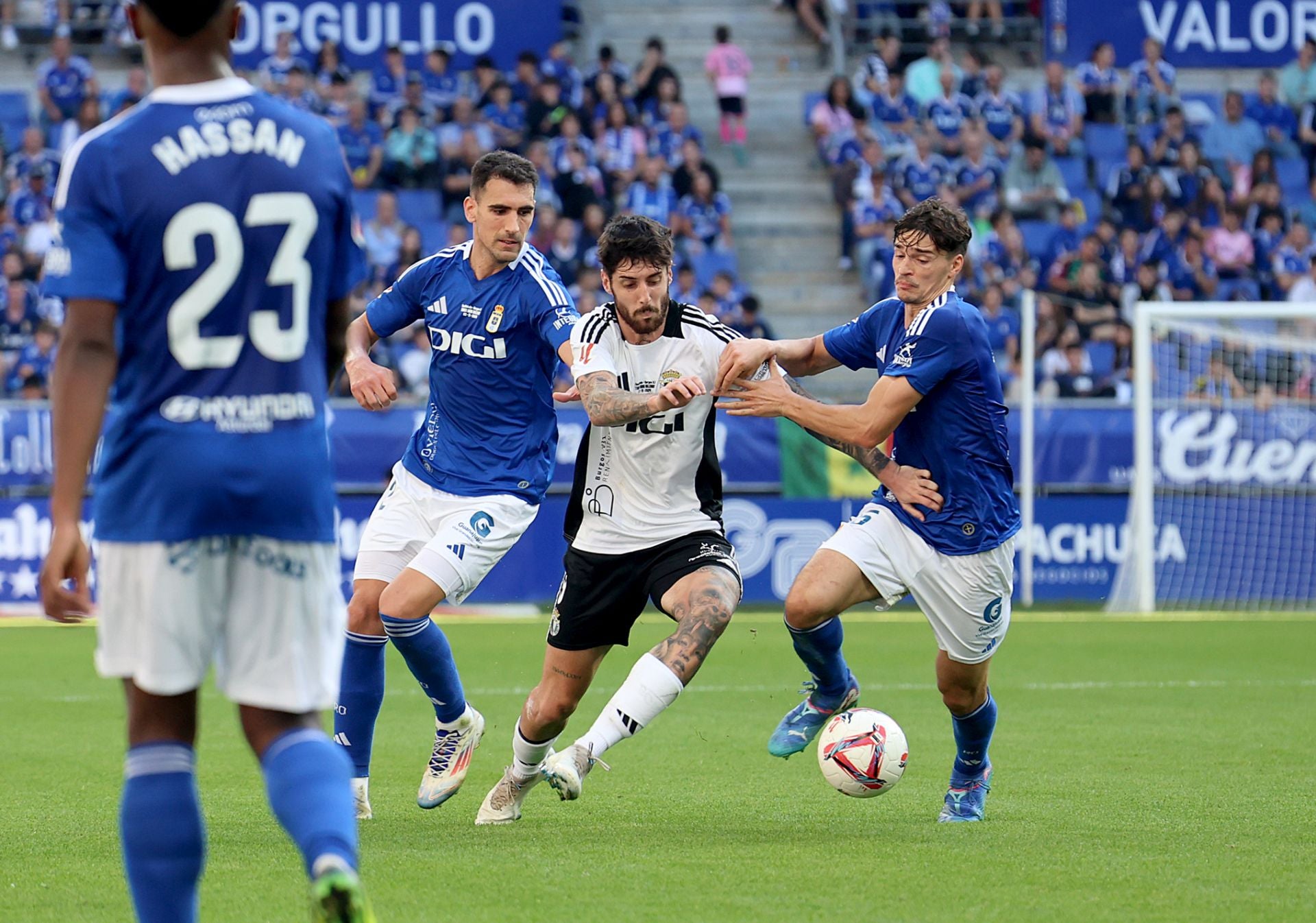 Fotos: Las jugadas del Real Oviedo-Burgos