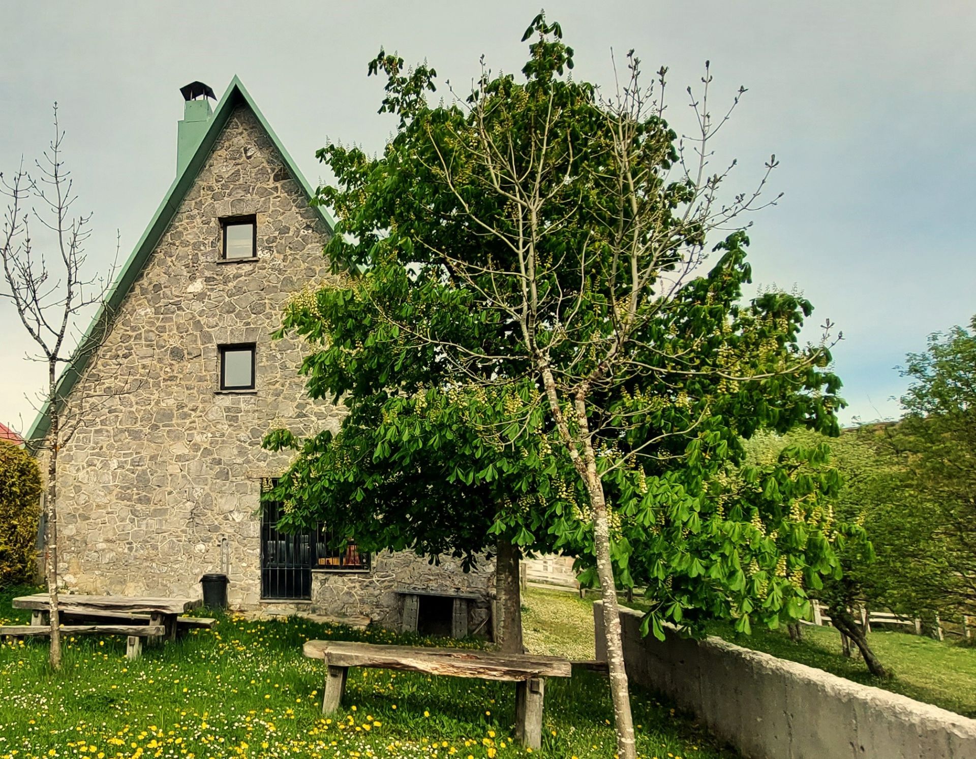 Refugio del Grupo de Montaña AMA Torrecerredo, en La Raya, San Isidro