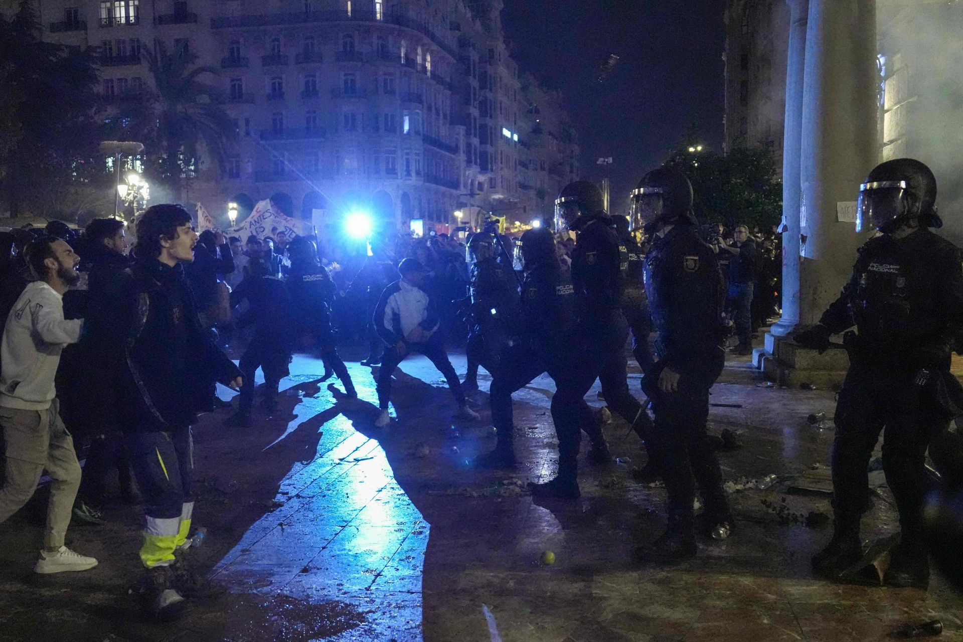 Así ha sido la multitudinaria manifestación en Valencia contra Carlos Mazón