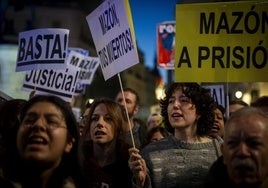 Así ha sido la multitudinaria manifestación en Valencia contra Carlos Mazón