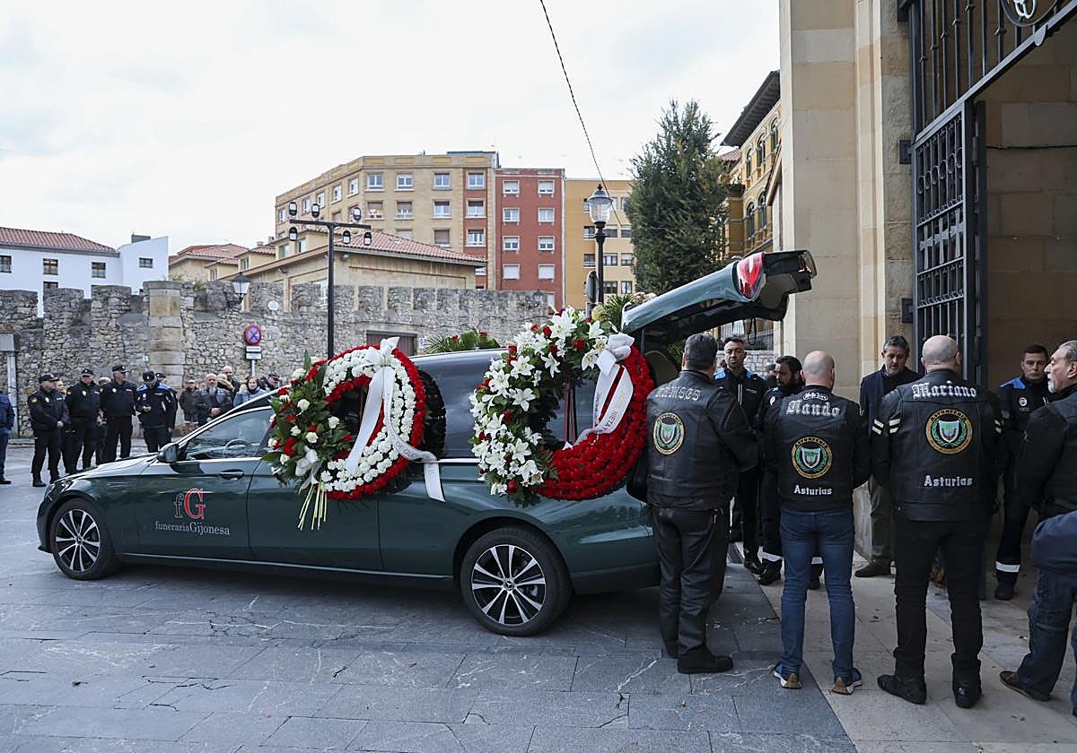 Moriyón, en el funeral sobre el que fuera su escolta, Gilberto González: «Era mucho más que un policía»