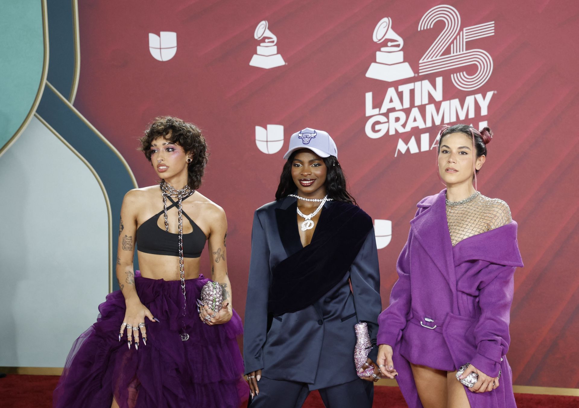 Música y mucho estilo: las mejores imágenes de los Grammy Latinos 2024