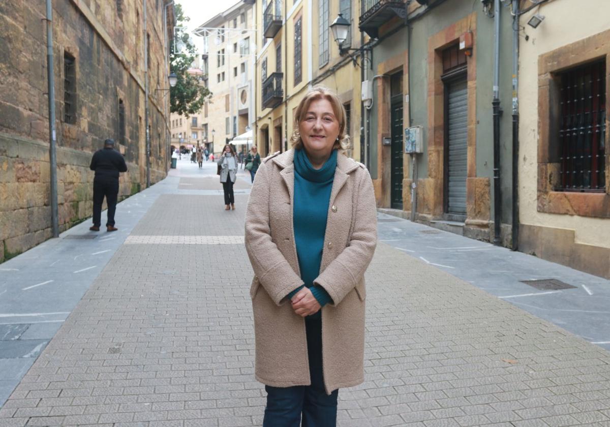 Delia Losa posa en el Antiguo de Oviedo, momentos antes de la entrevista.