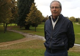 Jorge Medina, en el campo municipal de La Llorea.