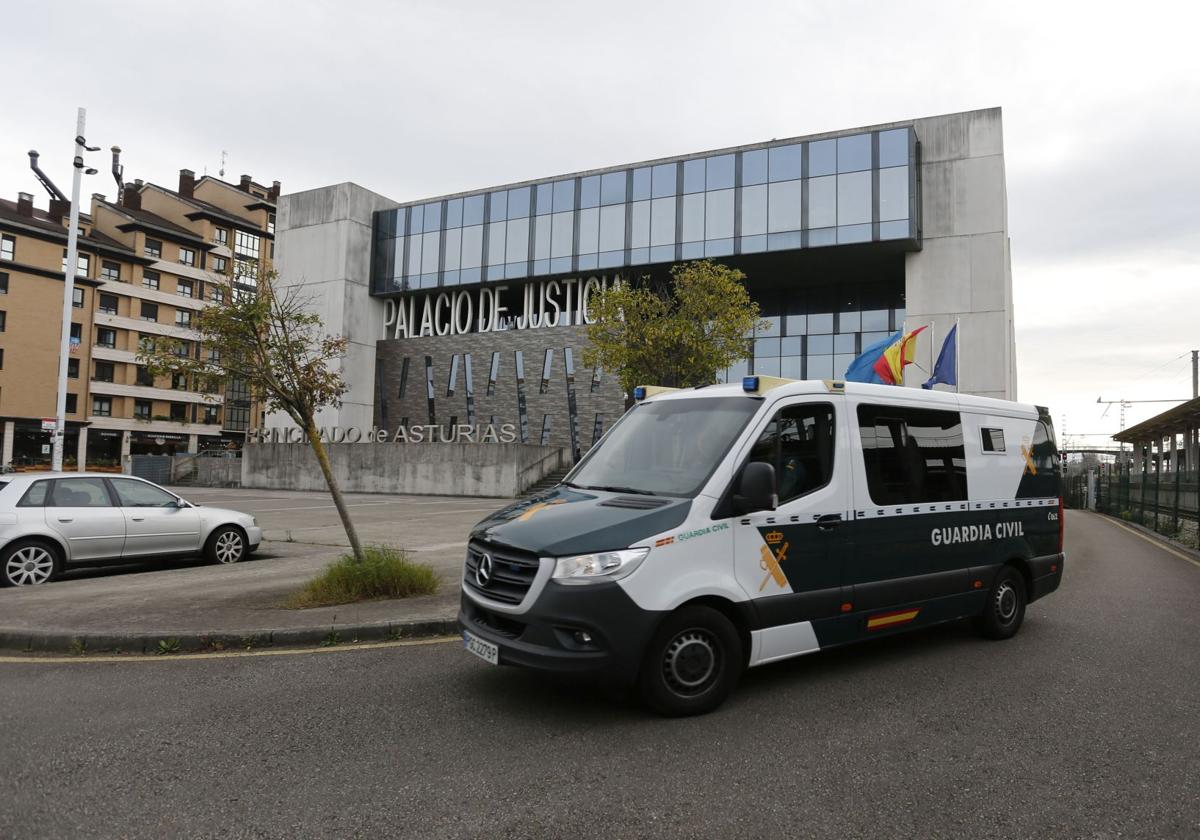 La jueza decreta el ingreso en prisión para el detenido por la violación en Gijón