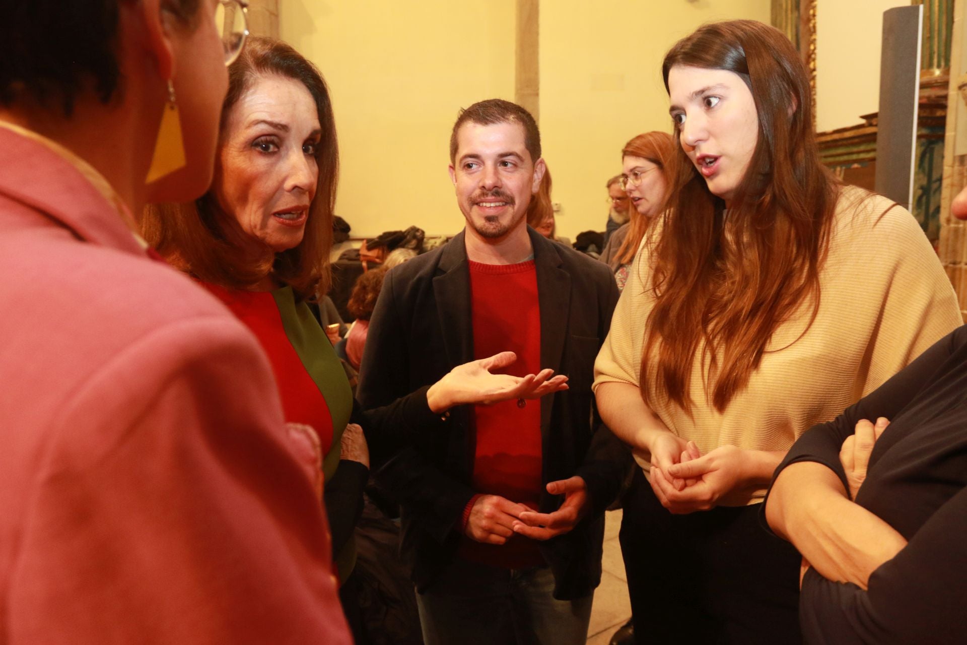 Ana Belén recibe en Gijón el Premio Pasionaria