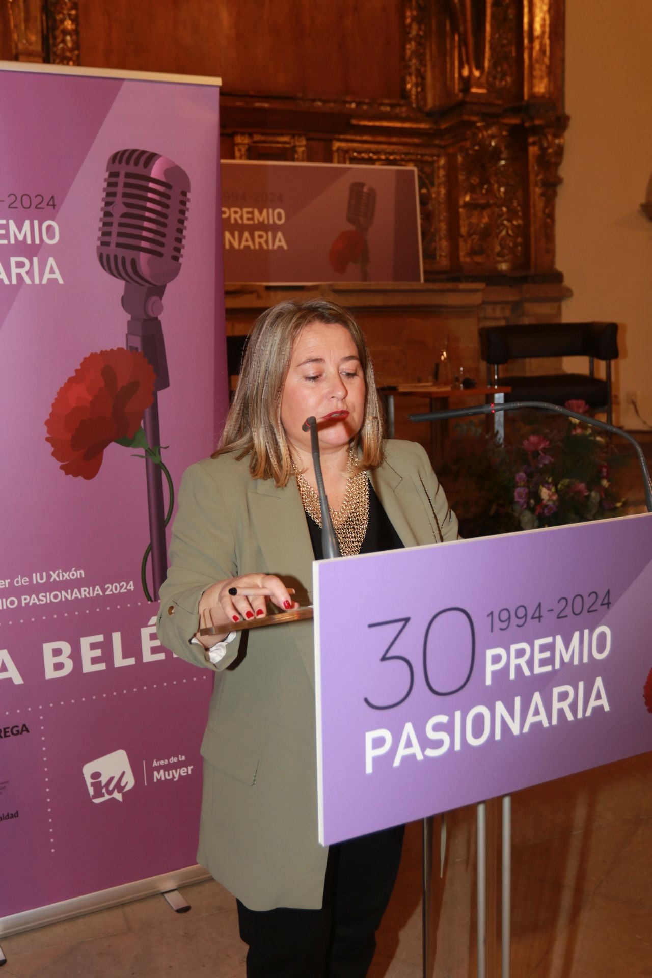 Ana Belén recibe en Gijón el Premio Pasionaria