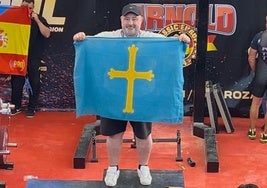 Julio García, en lo más alto del podio en el Arnold Classic Europa, celebrado en Madrid.