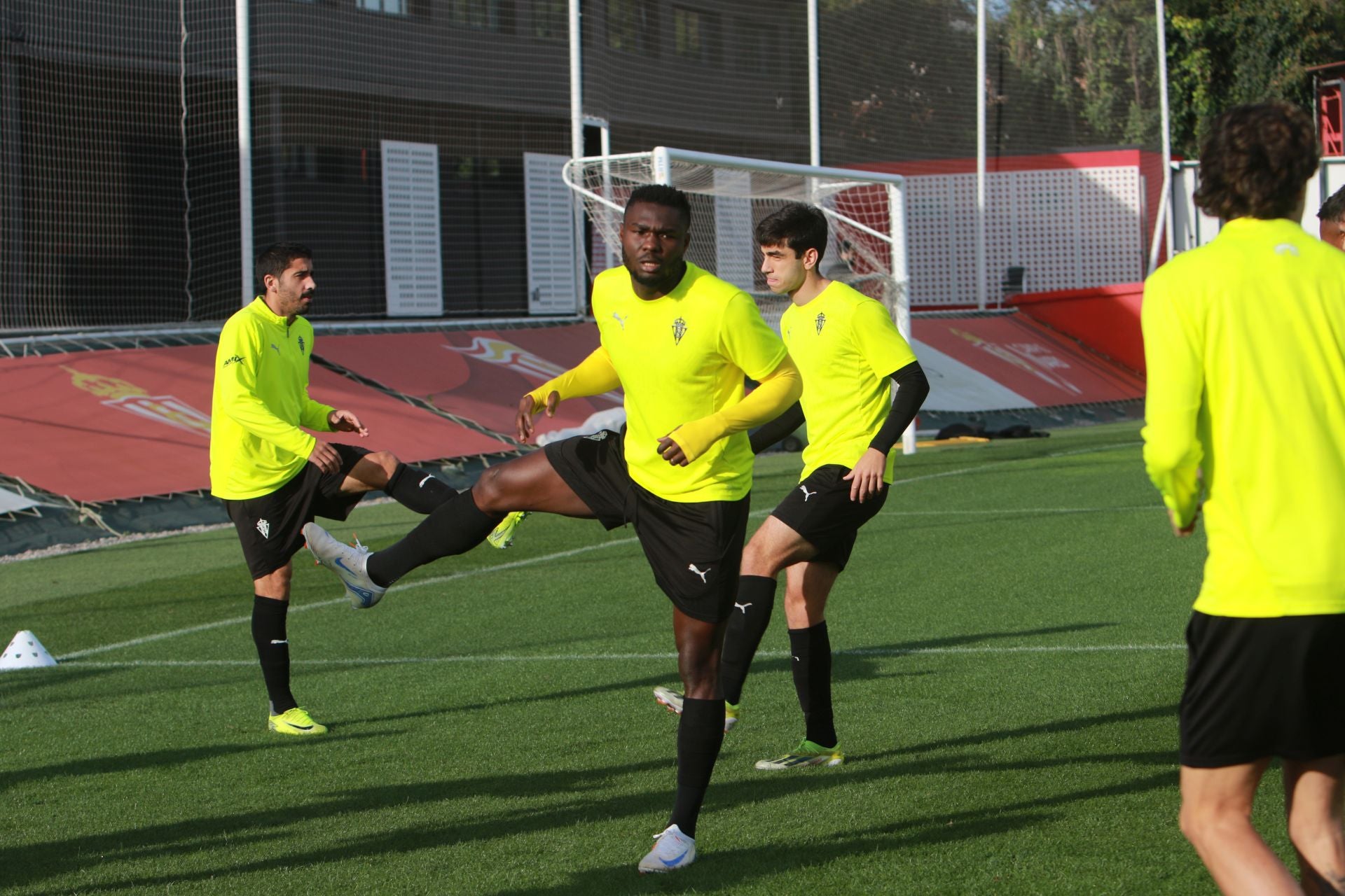 Entrenamiento del Sporting este sábado, 23 de noviembre de 2024