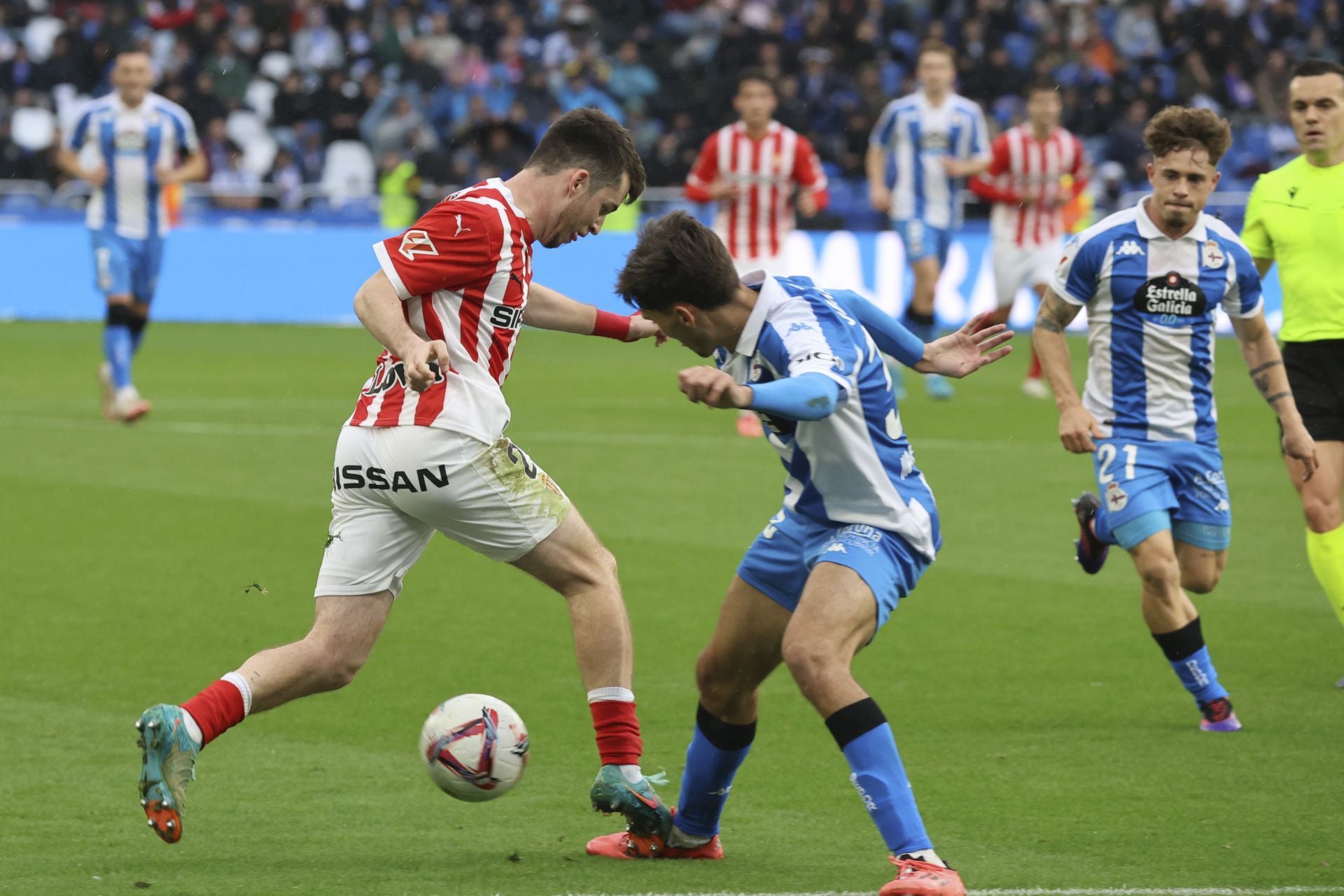 Las mejores imágenes del Deportivo de la Coruña - Sporting de Gijón