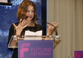 Ángela Santianes, presidenta de DuPont para España y Portugal, durante su intervención tras recoger el premio Futuro en Femenino.
