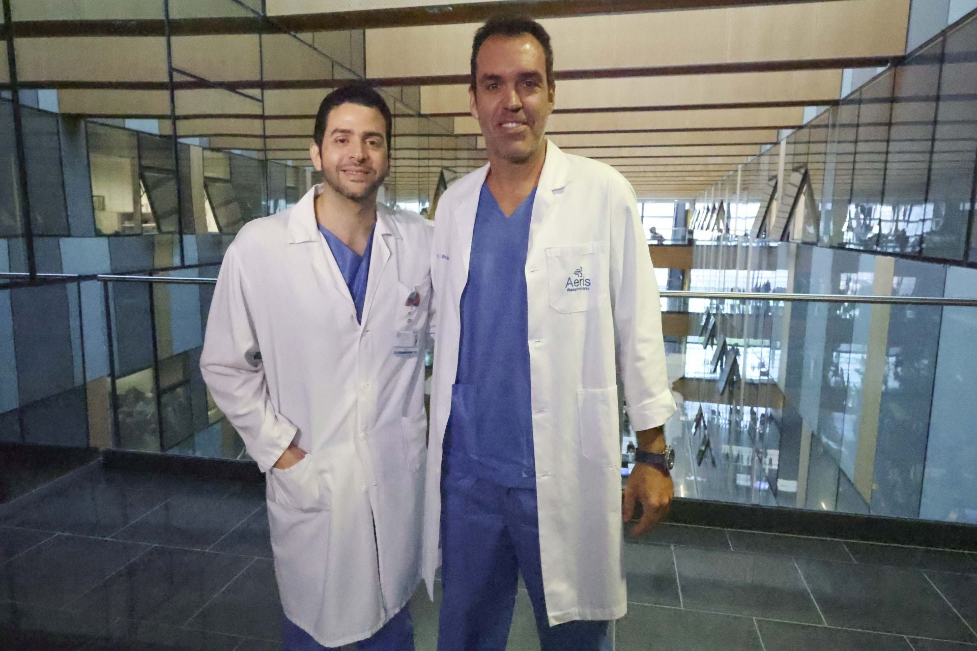 Una nueva técnica de biopsias por congelación de Asturias al mundo: las imágenes de la operación en el HUCA