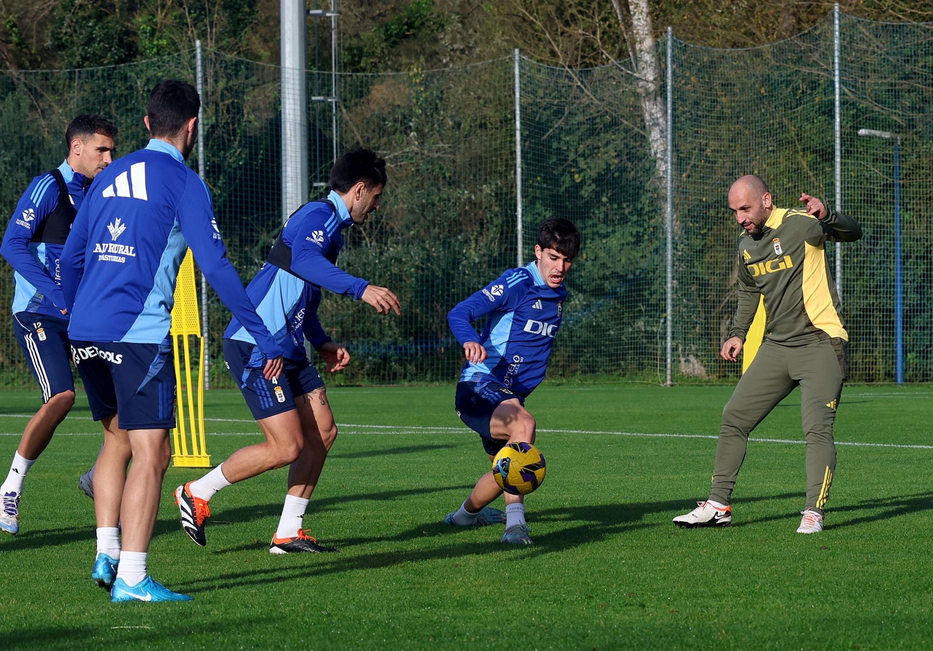 Entrenamiento del Real Oviedo (07/12/24)