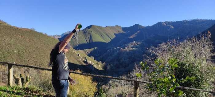 Puxa Asturies Sidrera y Dinamitera!