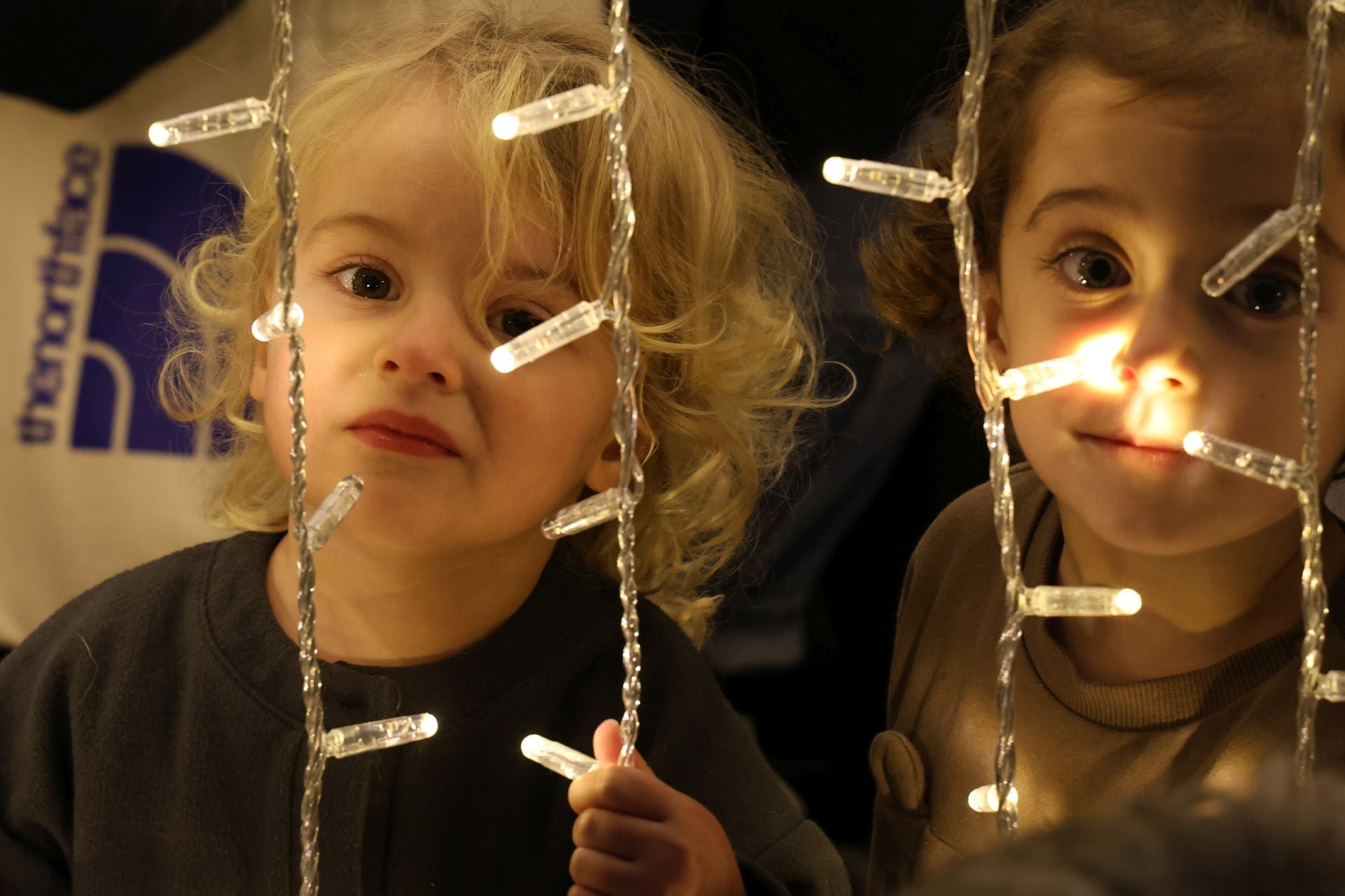 Las luces de Navidad de Avilés, en imágenes