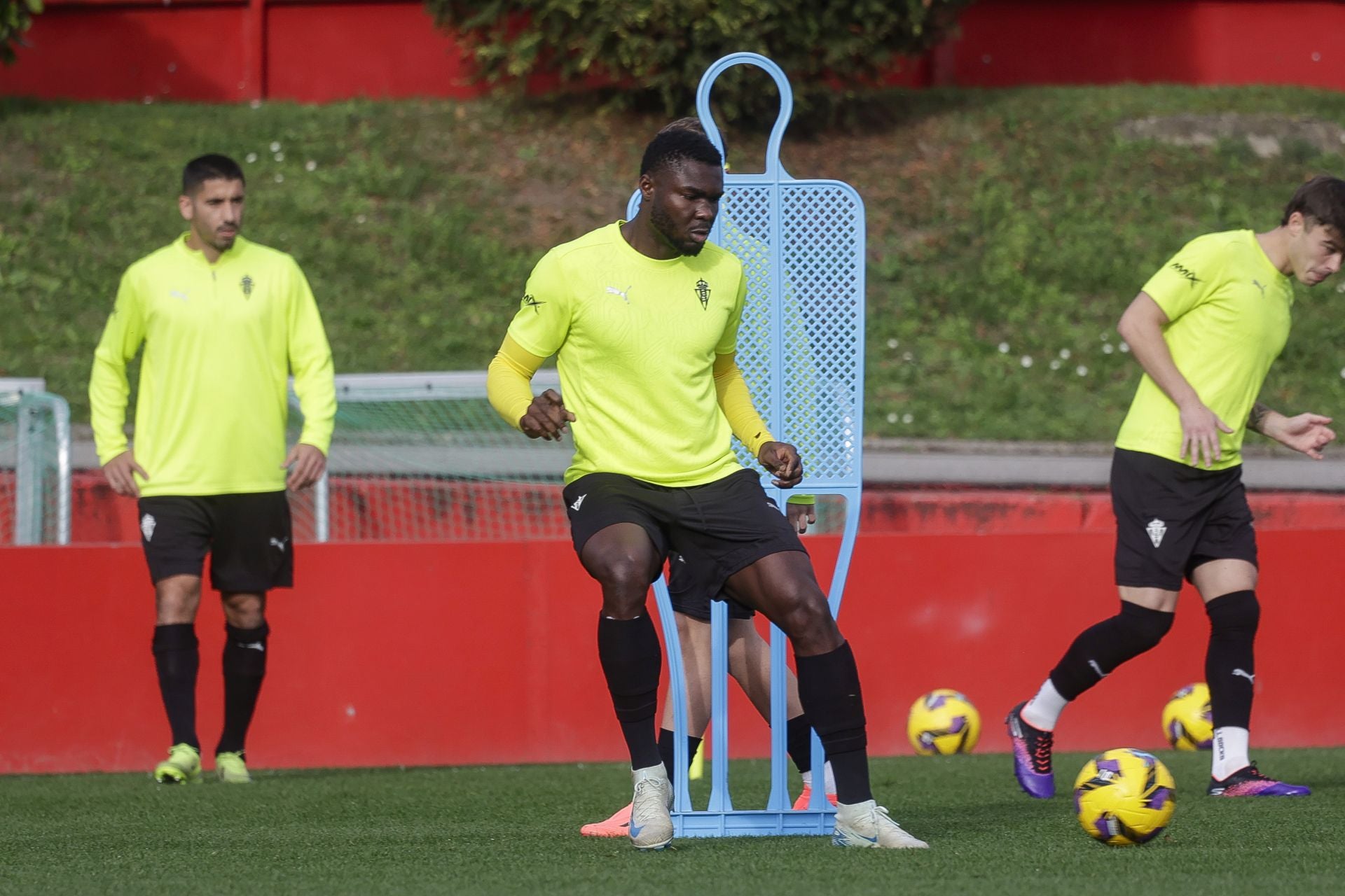 Entrenamiento del Sporting (06/12/24)