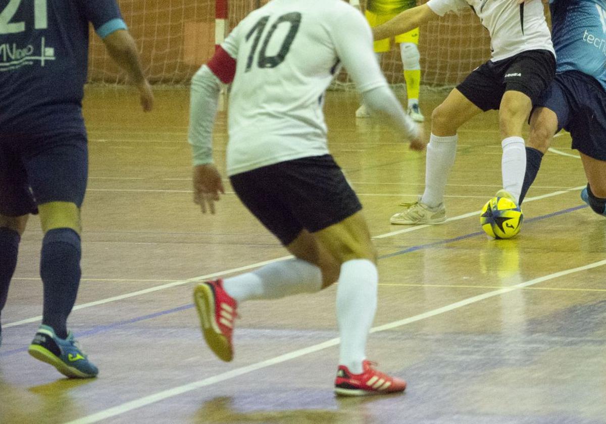 Imagen de archivo de un partido de fútbol-sala en Asturias.