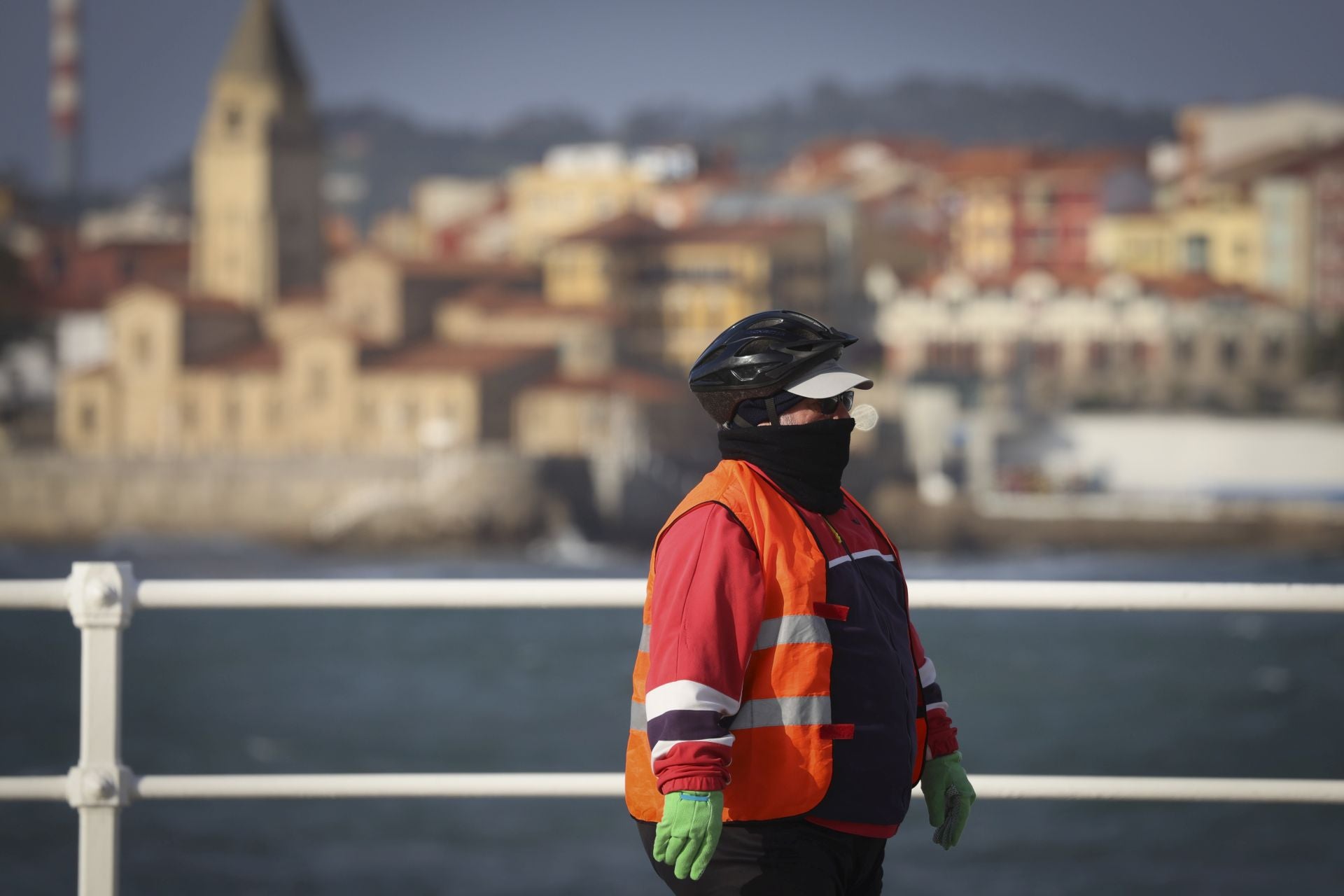 Vientos de invierno en Asturias: vendaval en la antesala a las nevadas