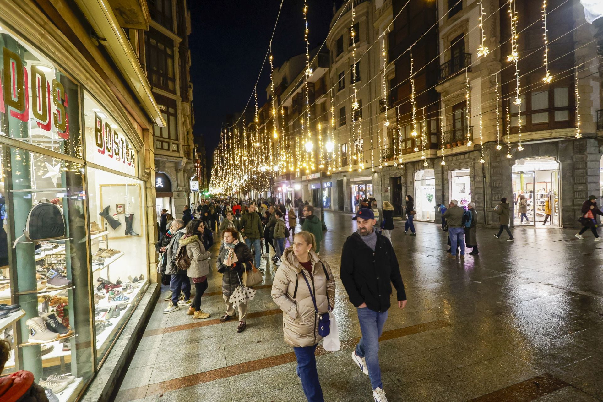 Vientos de invierno en Asturias: vendaval en la antesala a las nevadas