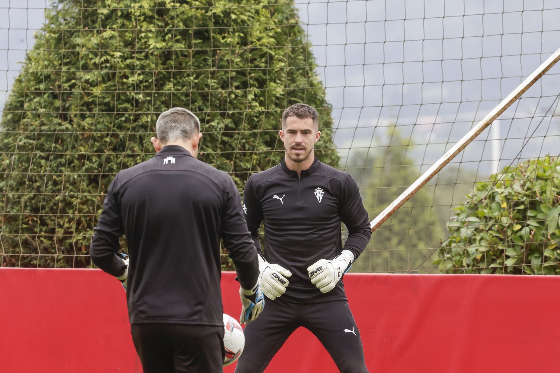 Rubén Yáñez, durante un entrenamiento en Mareo.